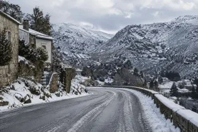 Neve na Serra da Estrela: Estradas e Avisos a Partir de Manteigas
